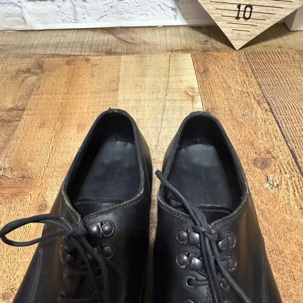 Bottega veneta black leather oxfords